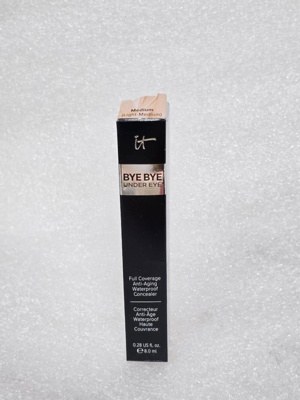 It Cosmetics Bye Bye Under Eye Light Medium Full-Coverage Waterproof Concealer